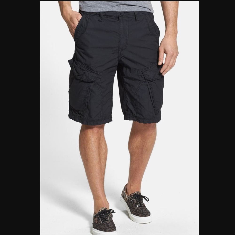 Men’s cargo shorts